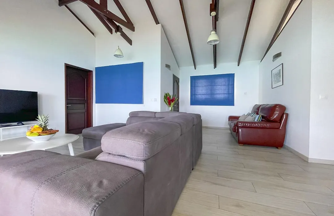 Vallonend Beachfront Villa With Excellent View-1